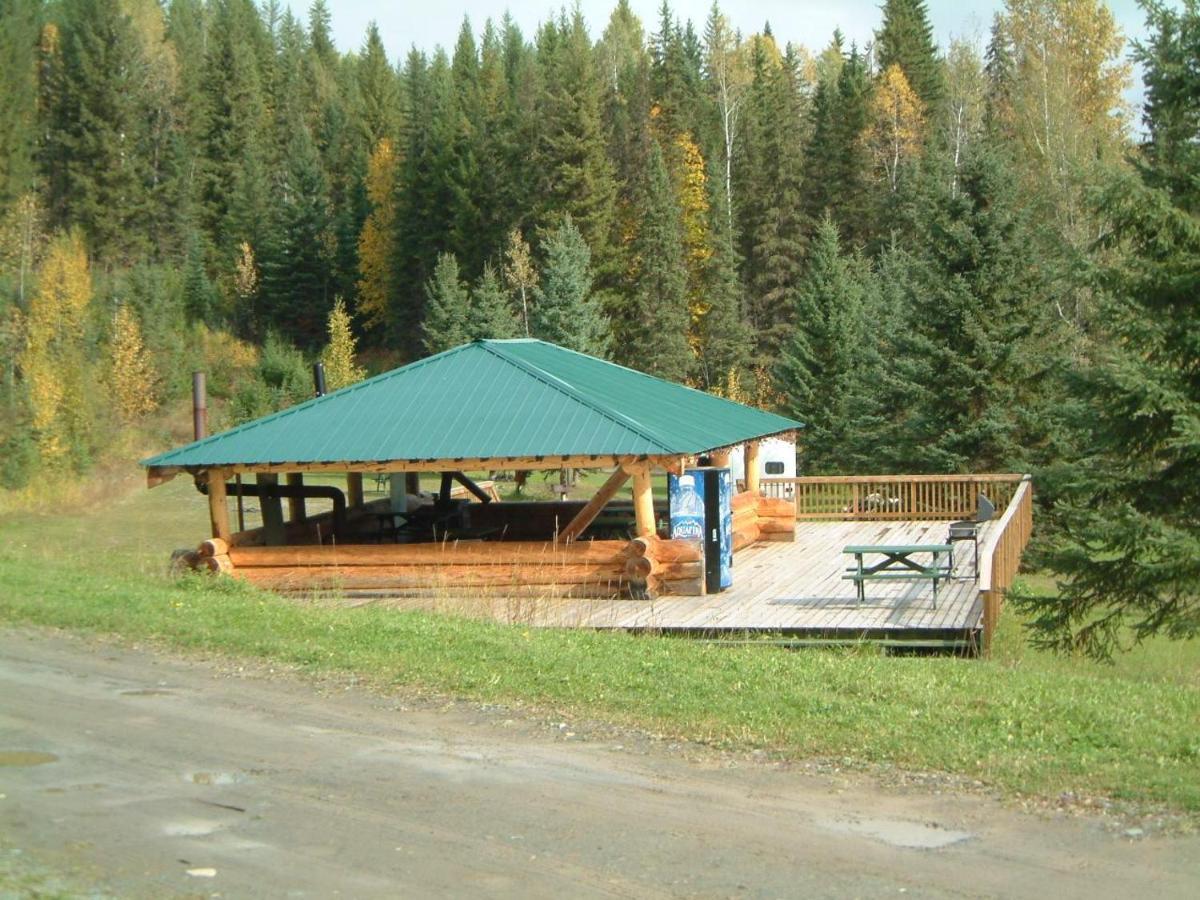 Helmcken Falls Lodge Cabin Rooms And Rv Park Clearwater Exteriér fotografie