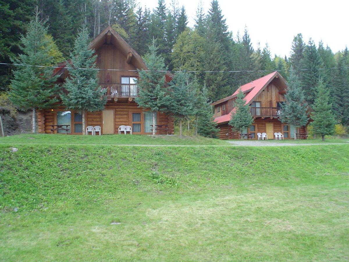 Helmcken Falls Lodge Cabin Rooms And Rv Park Clearwater Exteriér fotografie