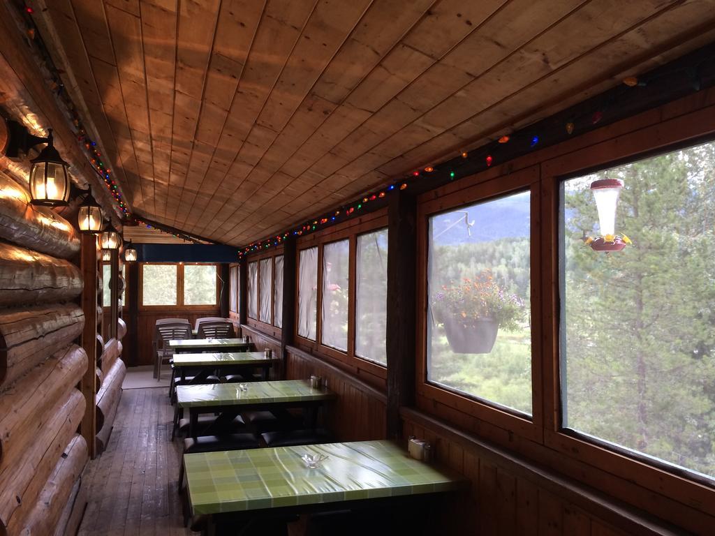Helmcken Falls Lodge Cabin Rooms And Rv Park Clearwater Exteriér fotografie